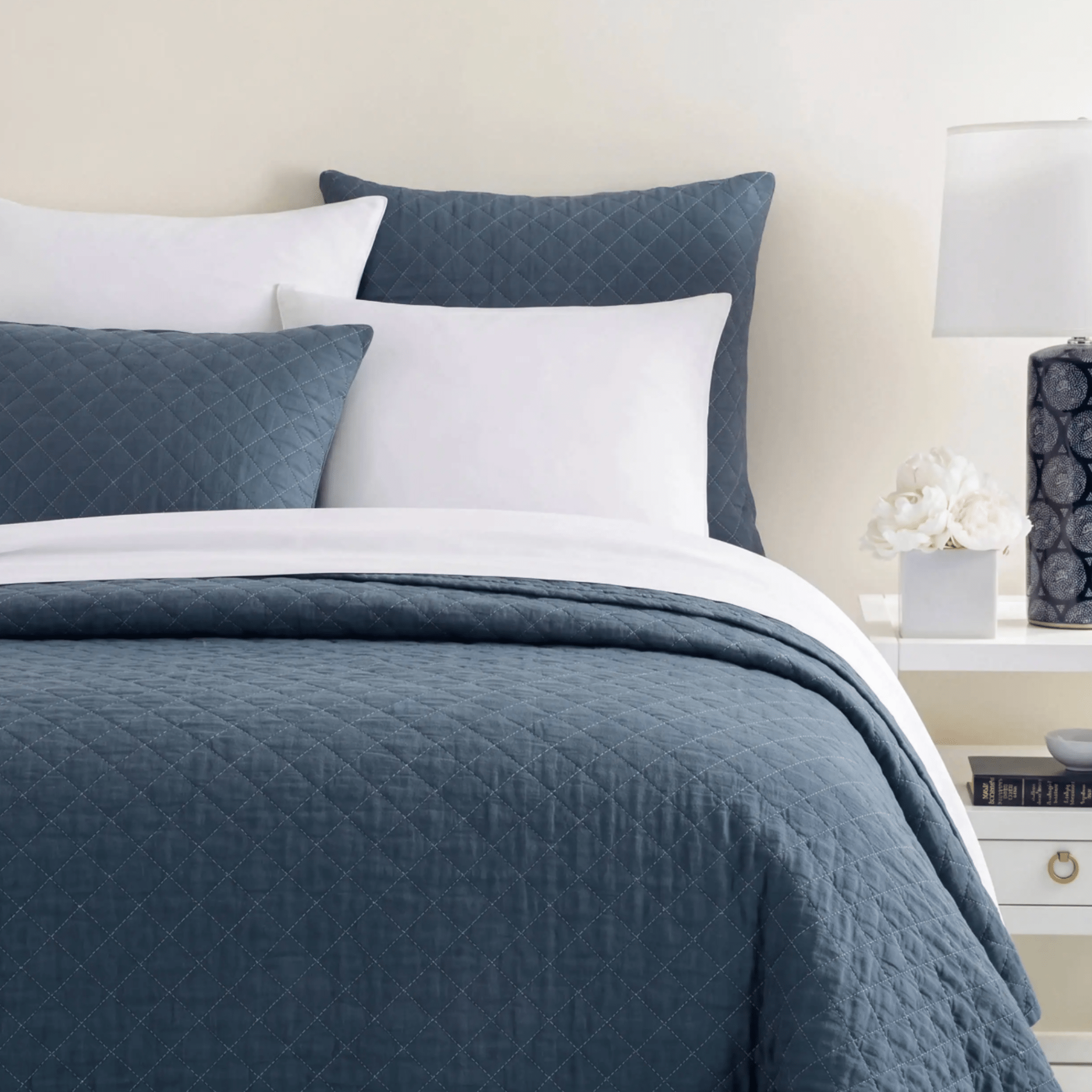 Amity Quilt - Navy - Our Boat House