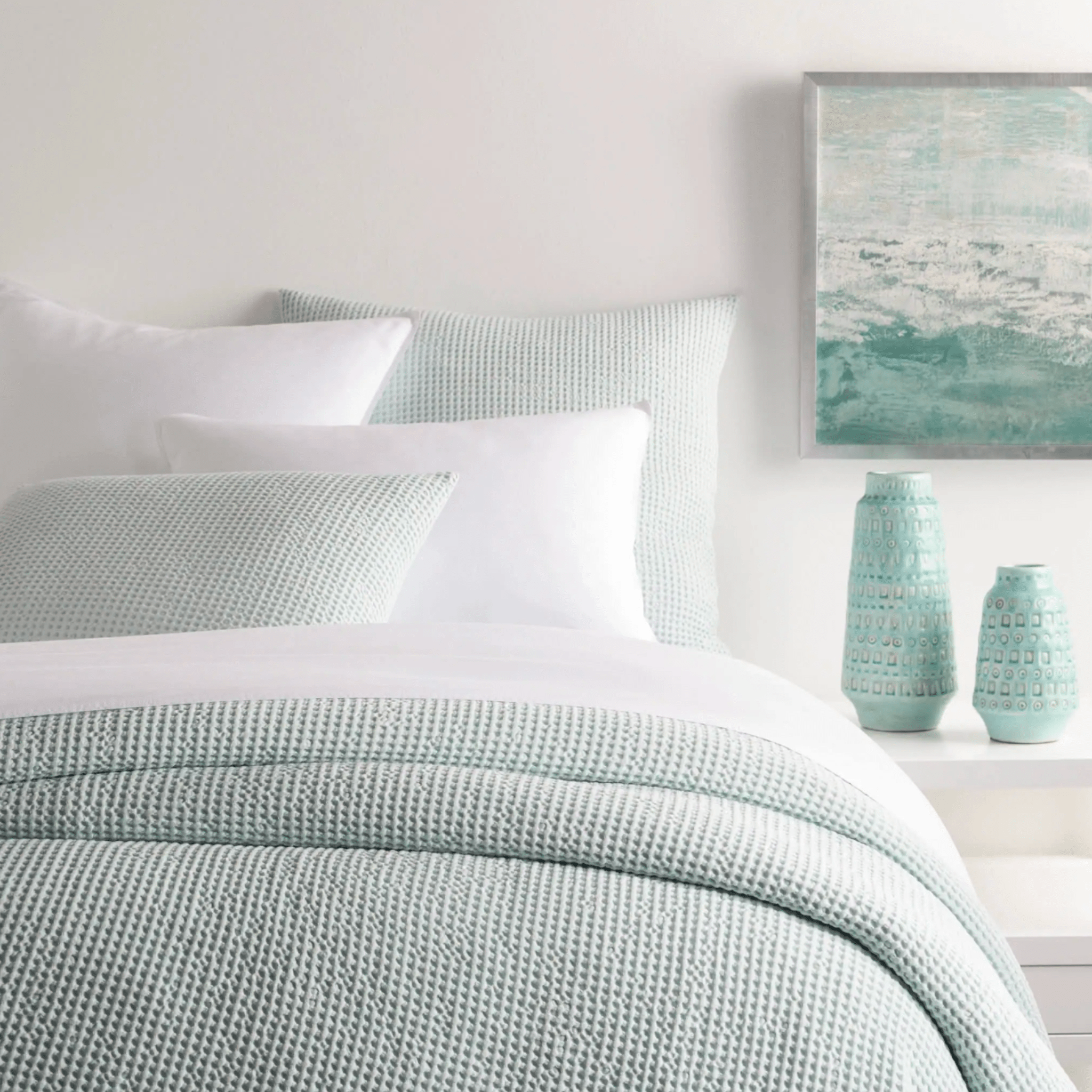 Bubble Matelassé Coverlet - Sky - Our Boat House