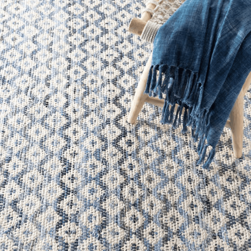 Denim Rag Diamond Ivory Woven Rug - Blue – Our Boat House