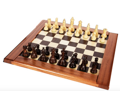 Wooden Chess Board w/Chess Pieces