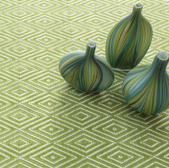 Diamond Indoor/Outdoor Rug - Sprout Green & White